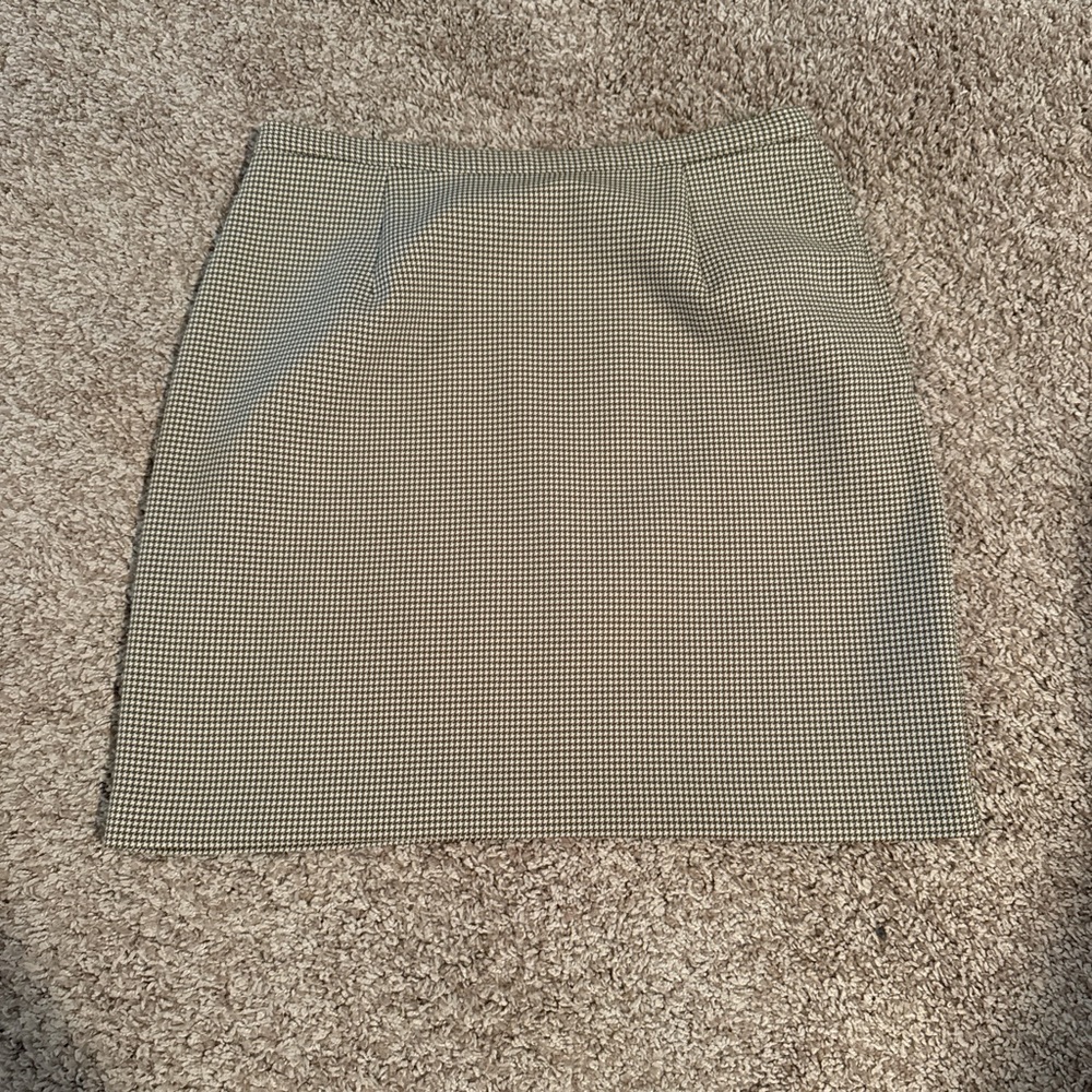 United Colors Of Benetton Black and White Mini Pencil Skirt
